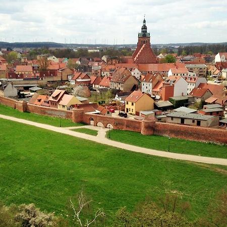 Gemuetliche Ferienwohnung - Monteurzimmer In Der Wittstocker Altstadt Esterno foto